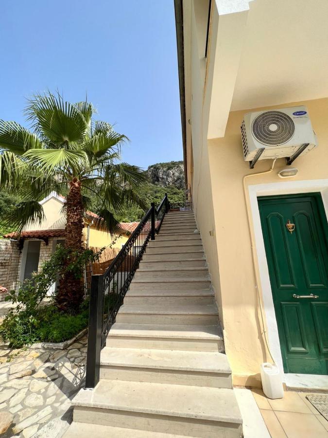 Lithino Apartments - 5Min From The Beach آغيوس يوانيس بيريستريون المظهر الخارجي الصورة